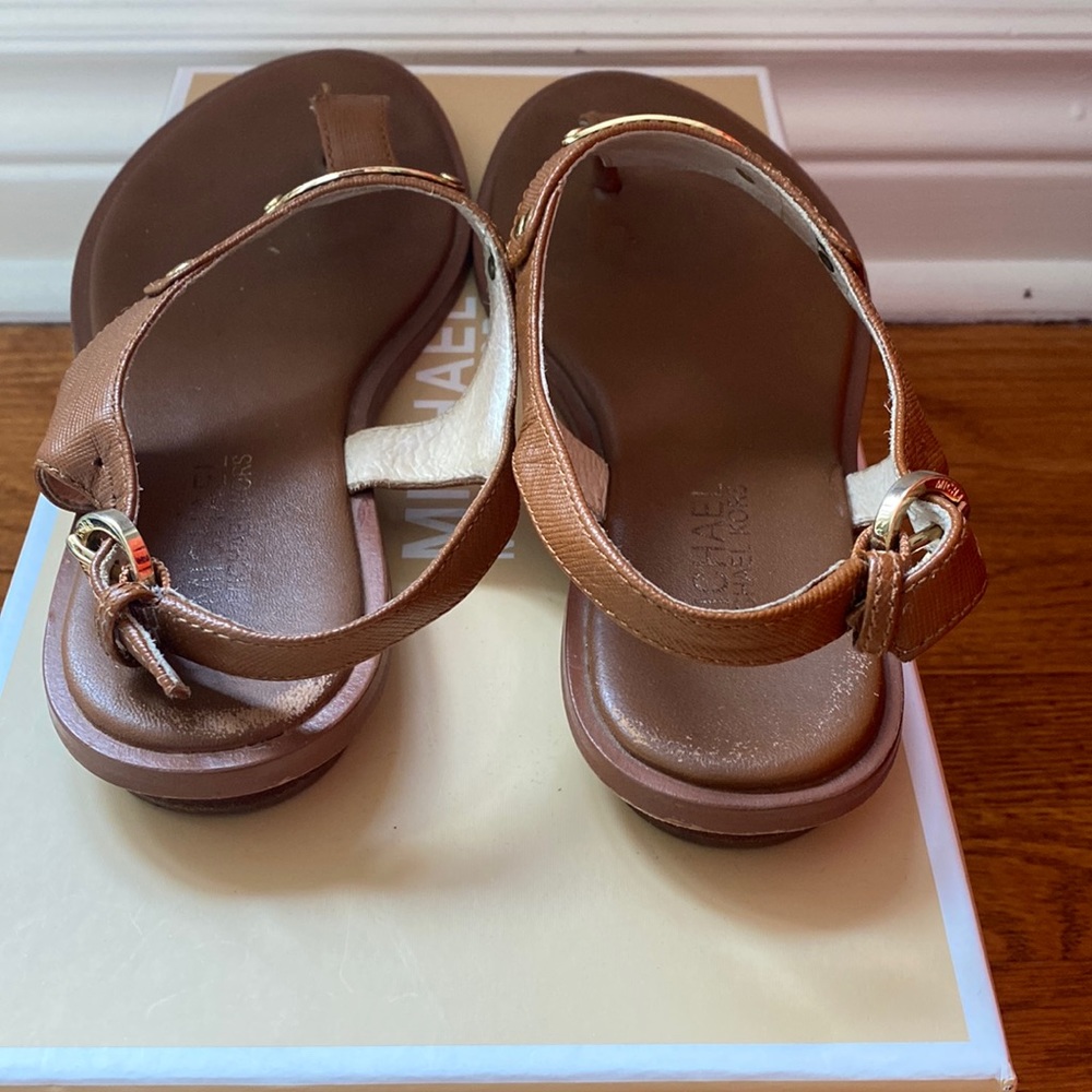 Michael Kors Plate Thong Sandals (Size 5.5) - Picture 3 of 6